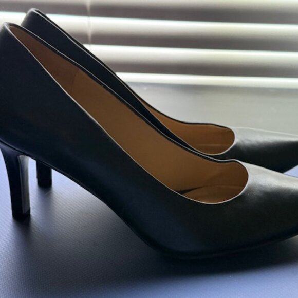 Naturalizer Natalie Leather Pumps 9W - Picture 3 of 5